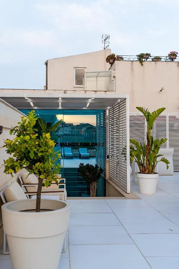 *****  Caportigia Boutique Hotel Syracuse Itálie